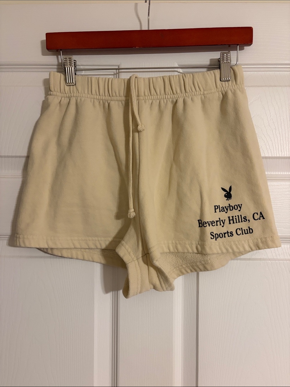 Playboy by PacSun Beverly Hills CA Sports Club Cream Fleece Shorts Small